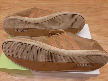 Кеды Adidas б/у 40 размер