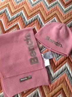 Новый комплект шапка и шарф