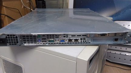 Сервер SuperMicro, 2x Xeon 2,5 Ггц, 32 Gb