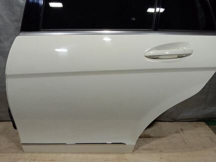 Дверь задняя левая Mercedes-Benz C-Class S204