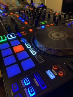 Пульт и контроллер Denon mcx 8000 с flight-кейсом