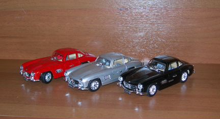 Модель авто Mersedes-Benz 300SL N2 М 1/24