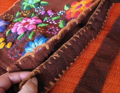 Сумка из Перу с обьемной вышивкой