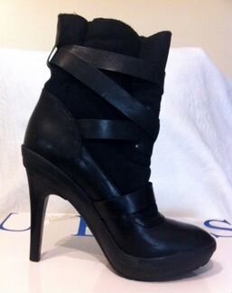 Полусапожки (ботильоны) Guess, новые, разм. 39