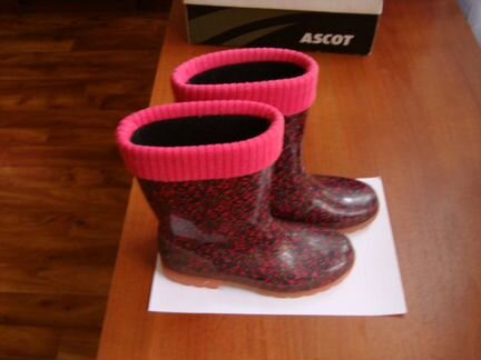 Резиновые сапоги для девочки р. 33