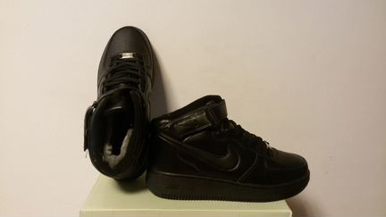 Кроссовки мужские Nike Air Force 1 с мехом
