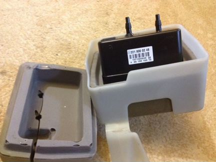 Насос компрессор подкачки А2218000248 Мерседес 221