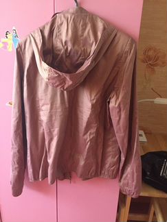 Ветровка женская