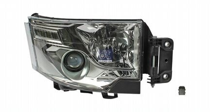 Фара левая правая (ксенон) RVI Range C/T