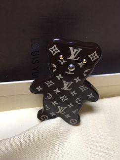 Брошь Louis Vuitton. Оригинал