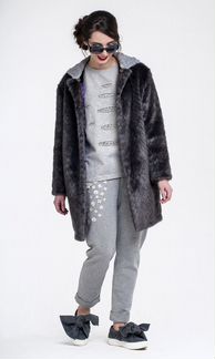 Оригинальная шуба из эко меха от дизайнера