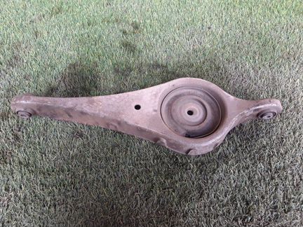 Рычаг подвески задний правый Volvo V70 III 2.5