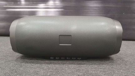 Портативная акустика с радио