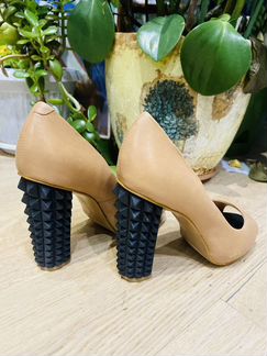 Туфли женские кожаные с открытым носиком, 36-37 ра