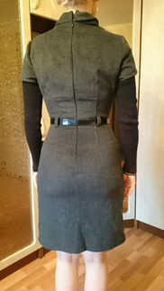 Красивое шерстяное платье на зиму осень