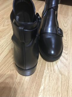 Женские ботинки