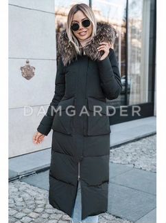 Пуховик длинный новый женский с мехом