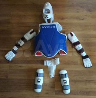 Тэквондо, полный комплект экипировки разм S, новый