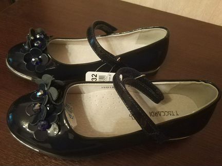 Туфли школьные новые