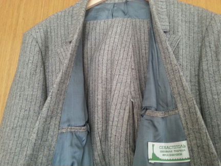 Мужской костюм