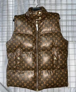 Тёплые жилетки Новинка