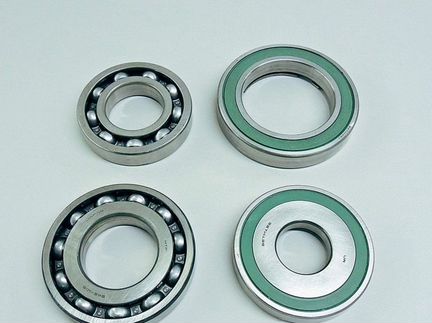 Комплект подшипников конуса JF011E
