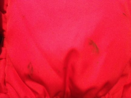 Продам куртку рост 146 152 см, осень зима, красная