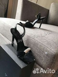 Босоножки женские