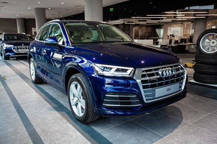 Audi Q5 2.0 AMT, 2020