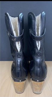 Кожаные сапоги UGG