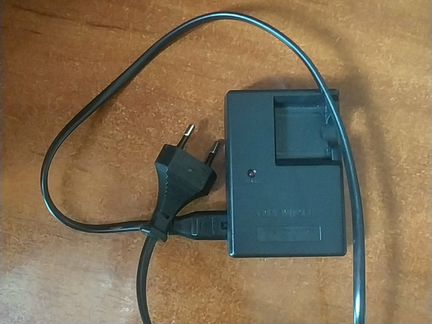 Цифровой фотоаппарат Olympus M760