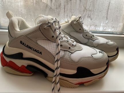 Кроссовки 36р