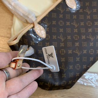 Сумка Louis Vuitton Neverfull