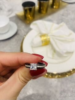 Серебряное кольцо