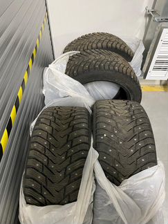 Nokian Hakkapeliitta R2 SUV