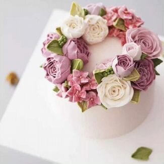 Анастасия Рудаков - Цветы из крема в малазийской