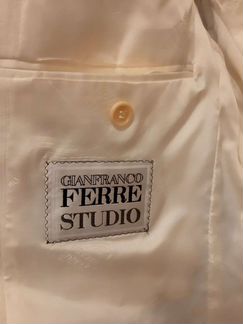 Мужской костюм Gianfranco Ferre Studio