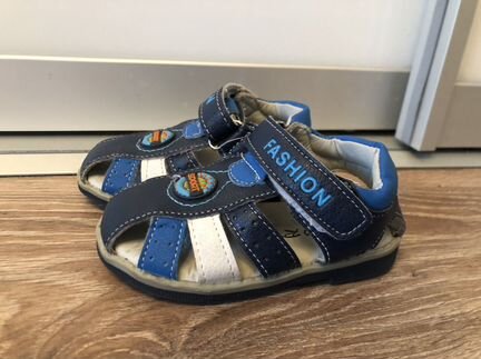Сандали детские