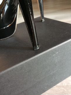 Туфли Pollini оригинал 39р