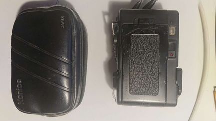 Konica pop черная и красная