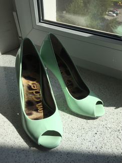 Мятные шпильки Sam Edelman c серебряным каблуком