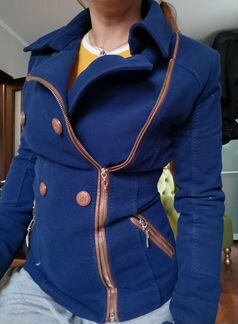 Продам укороченное пальто