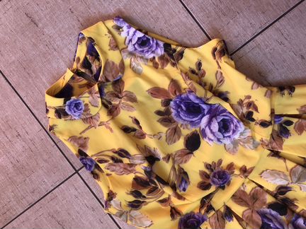 Платья желтое новое летнее размер 48