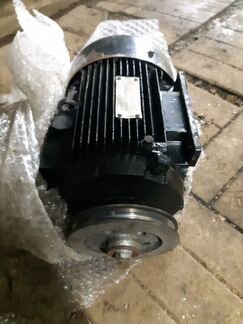Электромотор 380v (трехфазный) 3Кв