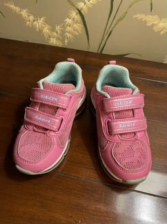 Кроссовки geox