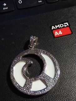 Подвеска из гелиотиса