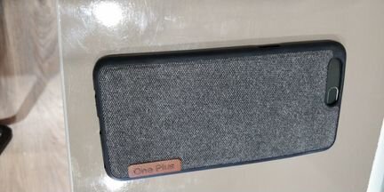 Чехлы для телефонов