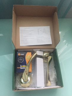 Комплект дверных ручек