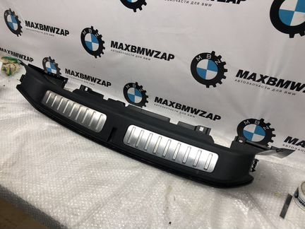 Накладка в багажник задка f26 2017 bmw