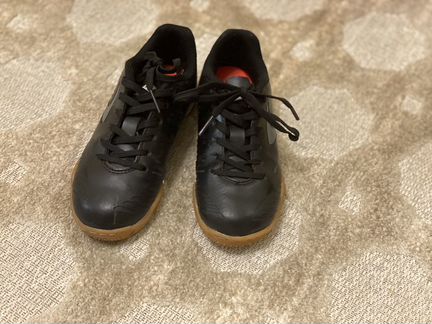 Кроссовки детские 28 размер